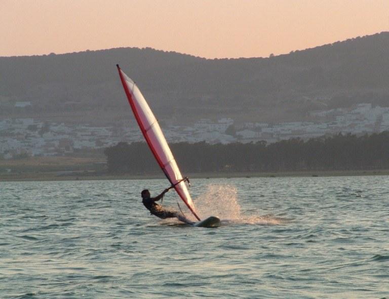 WINDSURF