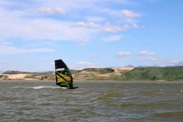 WINDSURF